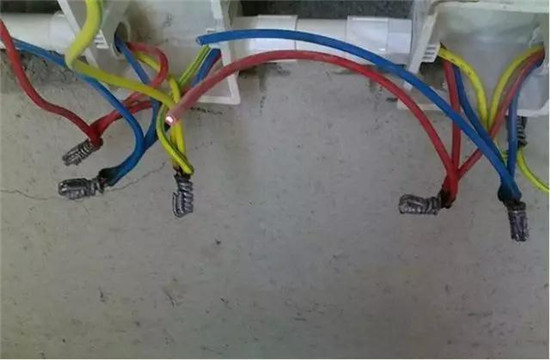 電路鋪設(shè)的幾個錯誤方法，我們教你來解決！