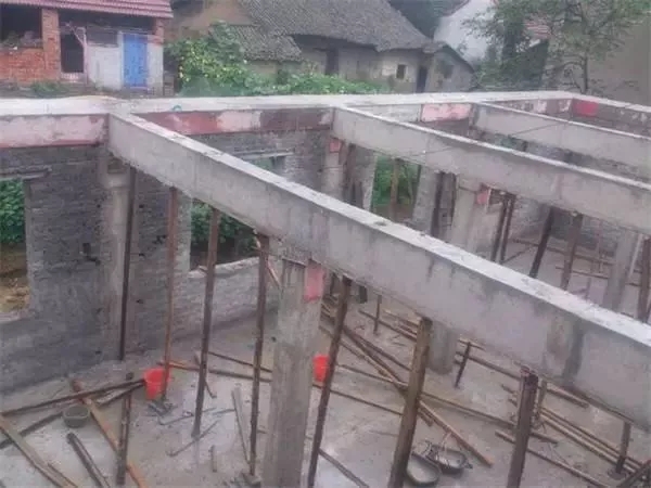 建房自訴：大叔15萬(wàn)建好一層自建房，簡(jiǎn)單舒適還省錢(qián)！